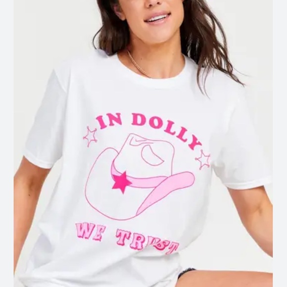 Altar'd State Tops - < Altar’d State Dolly Parton Graphic Tee >